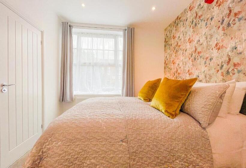 اتاق استاندارد, 46 Ashfield Rd, Altrincham