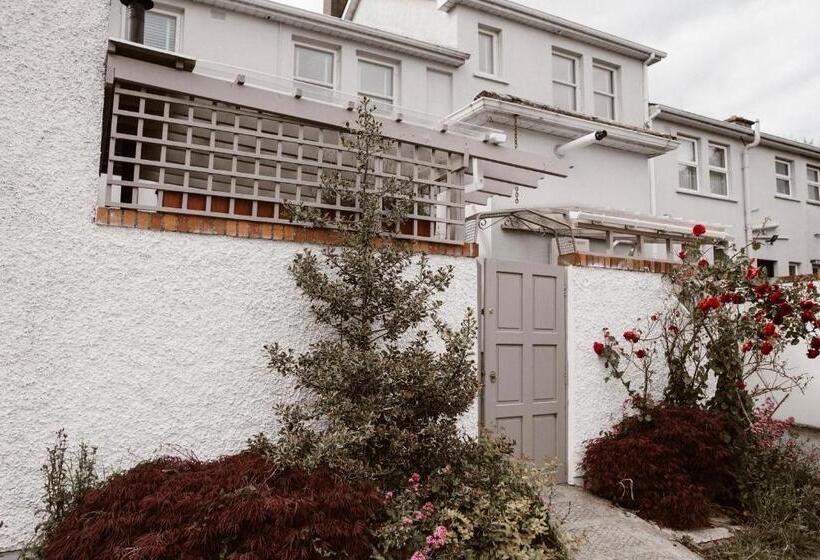 سوییت خانوادگی, Kilmore Guesthouse