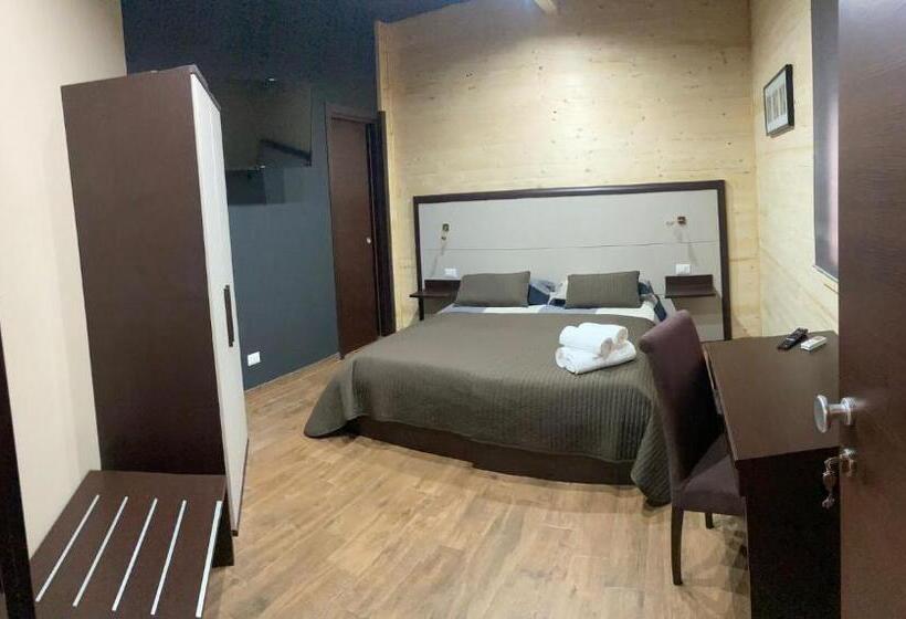 带大床的标准间, B&b Belvedere