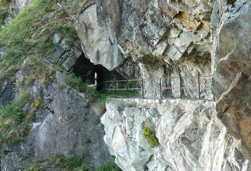 Семейный Номер, Bb Chiavenna Centro Storico