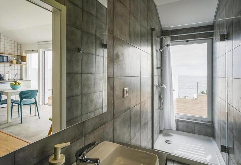 استودیوی استاندارد با چشم‌انداز دریا, Thalassa Villas