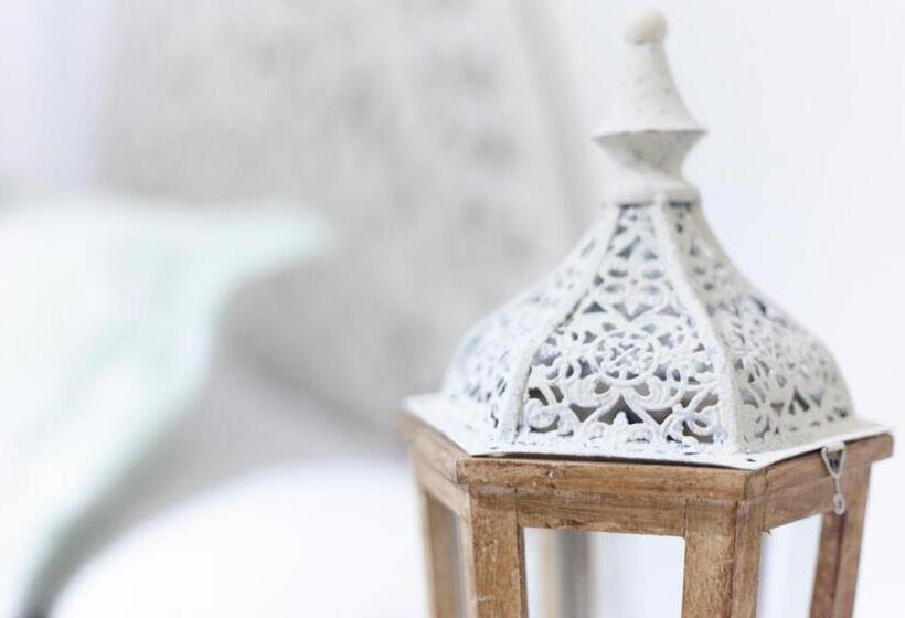 اتاق استاندارد با وان آب گرم, Altabib Riad