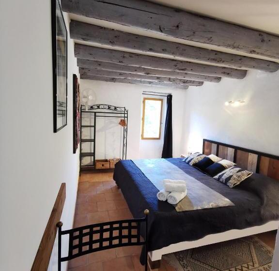 Стандартный Номер Кровать Кинг, Le Moulin Du Temps  Chambres Et Lounge Bar Au Bord De La Rivière