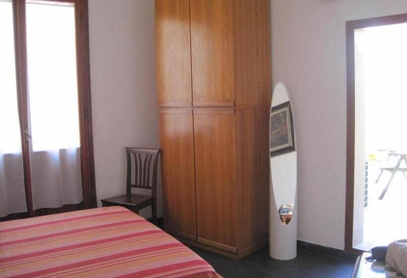 Standard room with outdoor bath, B&b Il Brigante