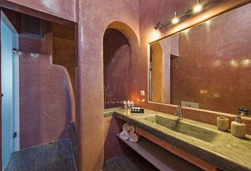 سوییت با استخر, Alizea Villas & Suites