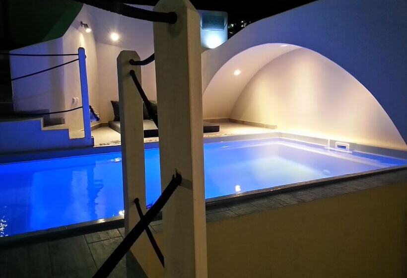سوییت با استخر, Alizea Villas & Suites