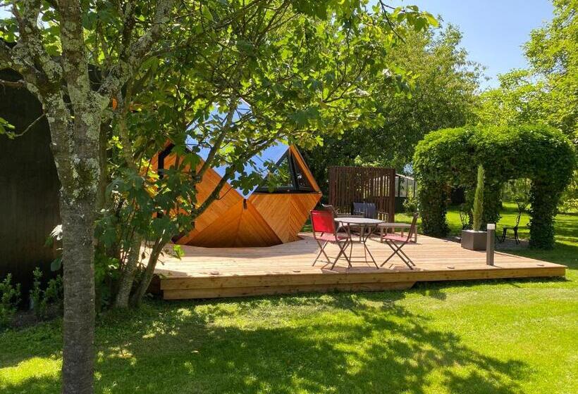 Номер Стандарт с Террасой, La Réserve De L Aube   Hébergements Insolites Luxe Et Design