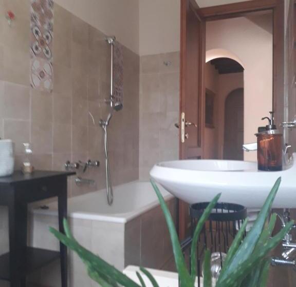 Четырехместный Номер Стандарт, B&b La Casa Di Fuori Porta