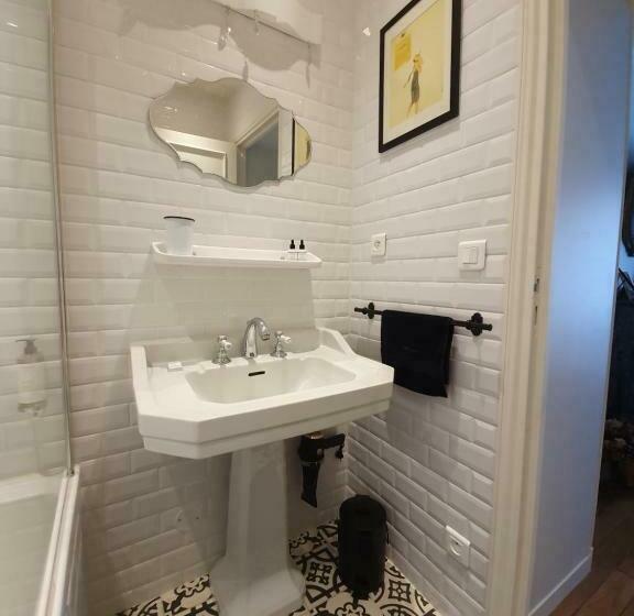 Chambre Standard, Chez Pépé Merle   Chambres D Hôtes Au Cœur De Paris