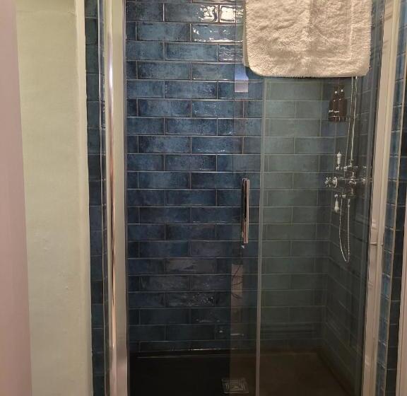 Стандартный Номер Кровать Кинг, Afallon Townhouse