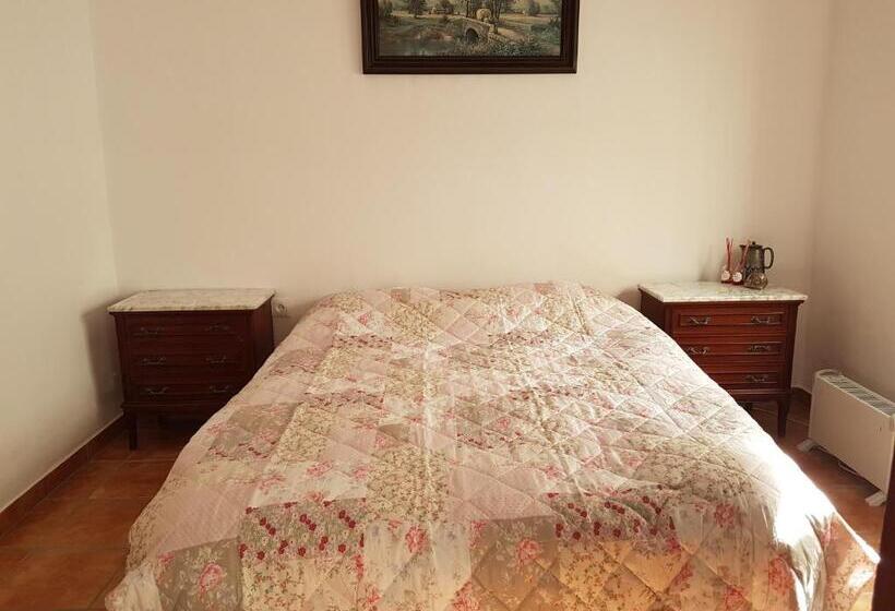 Номер Стандарт, Bed & Breakfast Bellreguard