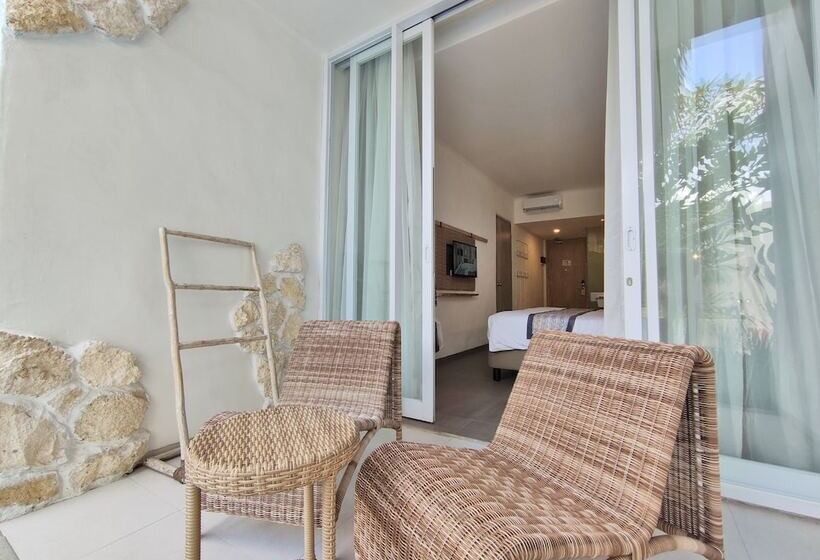 Quarto Deluxe, Khaiyyara Jimbaran Bali