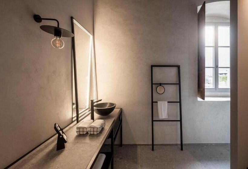 标准间, Monastero Arx Vivendi