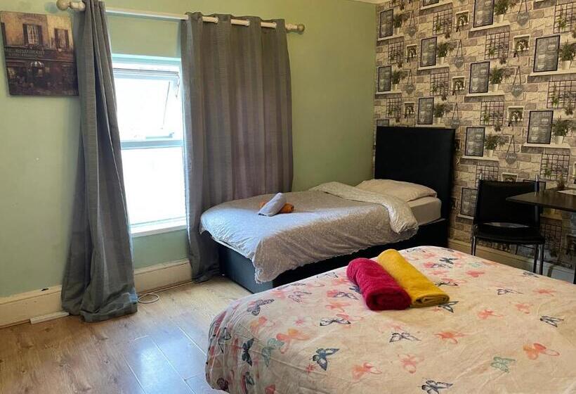 اتاق استاندارد, Bright Apartments