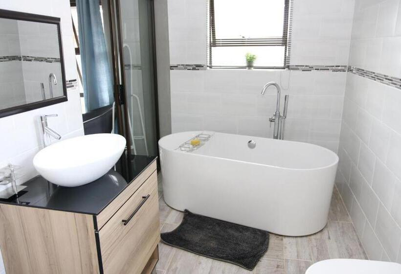 Номер Deluxe, Charis View Guest House