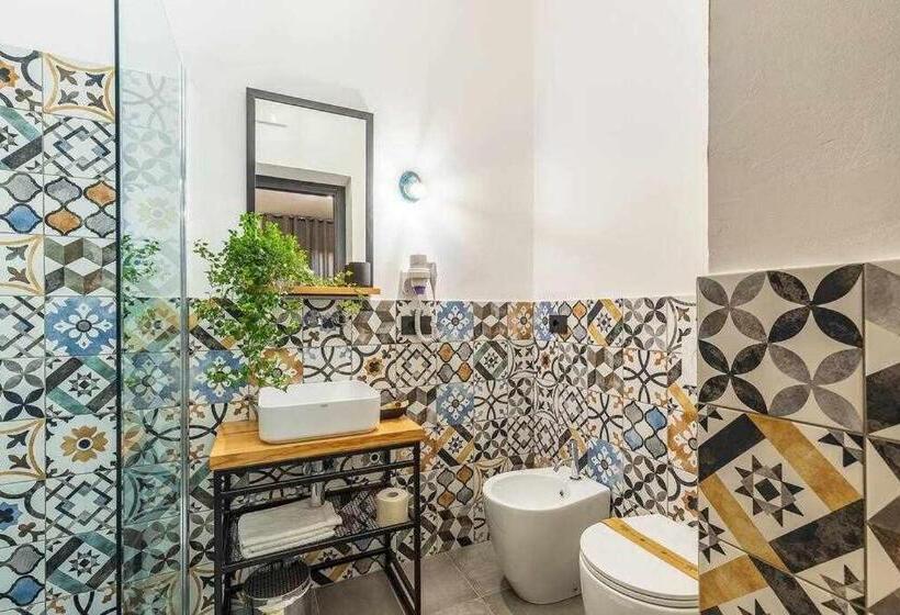 اتاق استاندارد با بالکن, Bb Ogliastroom