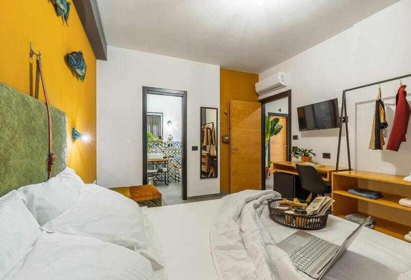 اتاق استاندارد با بالکن, Bb Ogliastroom