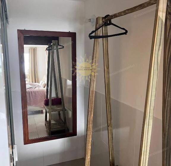 سوییت با چشم‌انداز دریا, Residencial Solariun Ilhabela