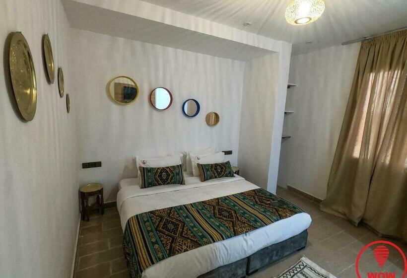 اتاق سوپریور, Wow