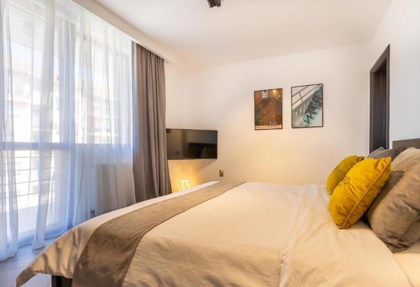 Apartamento 1 Dormitório, Urbio Private Suites