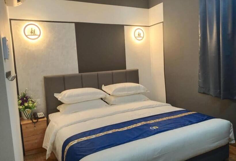 Номер Deluxe Кровать Кинг, Good 9 Hotel   Cahaya Kota Puteri