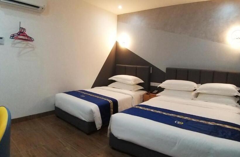 Трехместный Номер Superior, Good 9 Hotel   Cahaya Kota Puteri
