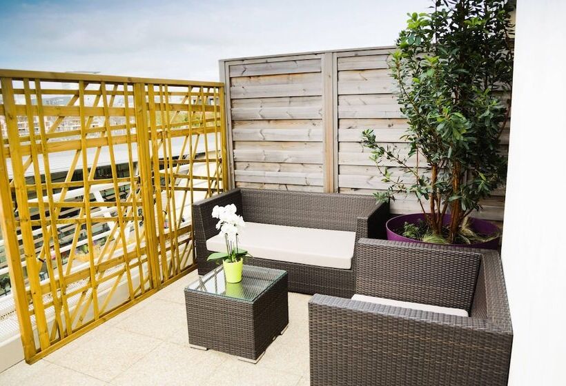 Номер Superior с Террасой, Courtyard By Marriott Paris Arcueil