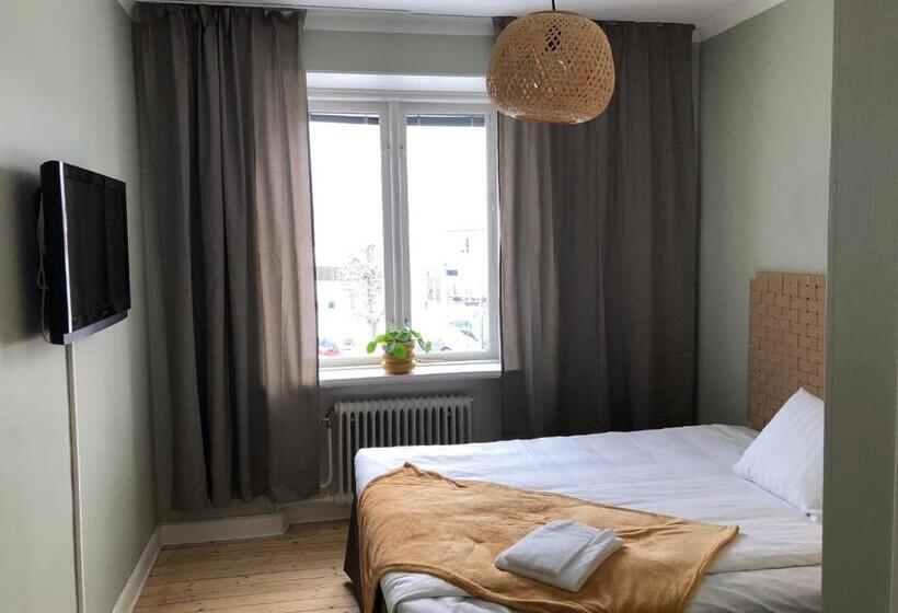 Номер Стандарт, L & Bistro Rödesund