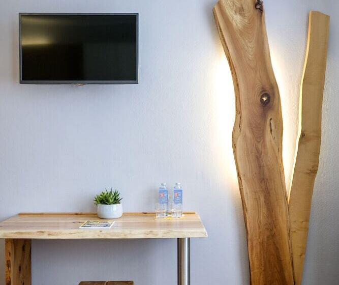 スタンダード４人部屋, Jufa Hotel Waldviertel