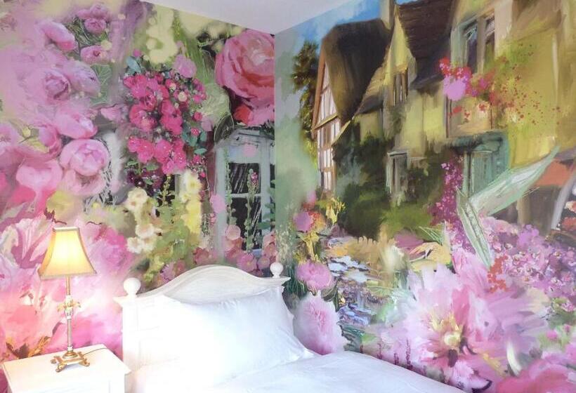 Номер Стандарт, The Little Britain Inn Themed Hotel One Of A Kind In Europe