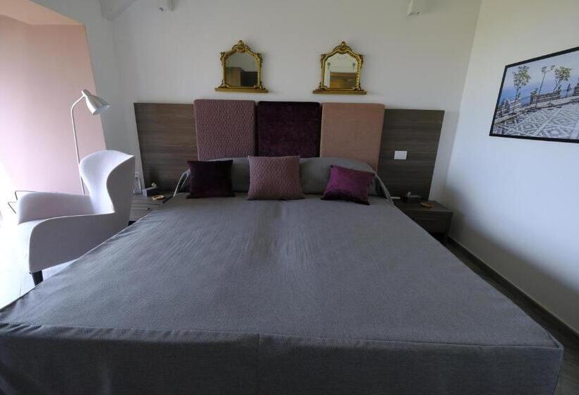 اتاق سوپریور, Cirasa Luxury Country House