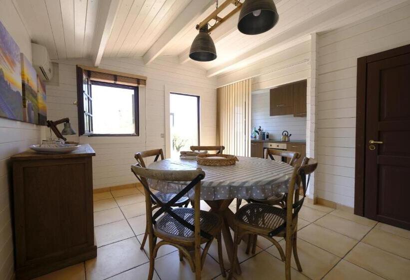 خانه 1 خوابه, Cirasa Luxury Country House