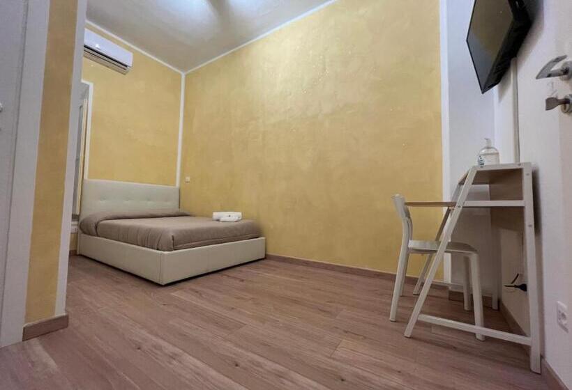 اتاق استاندارد یک نفره, Butterfly B&b