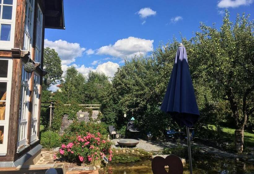 Standard room with outdoor bath, Naturforsthaus Gartenblick Für Hunde   Und Naturverbundene Menschen