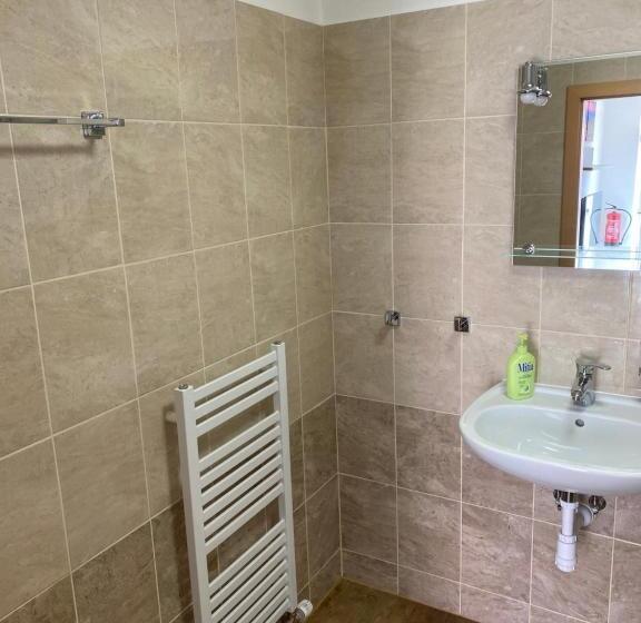 Apartamento 2 Dormitórios, Apartmány Krupka