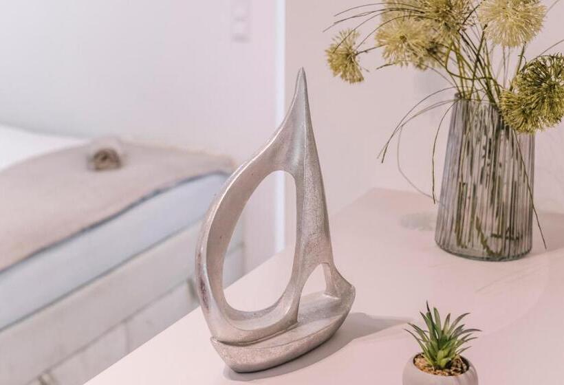 Семейный Номер, Nádas Center Home Badacsony