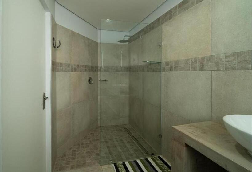 اتاق استاندارد, Equestre Bnb