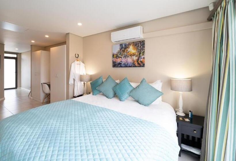 سوییت, Equestre Bnb