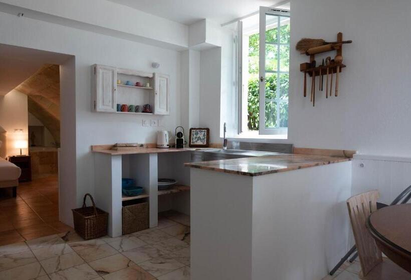 Apartamento 1 Quarto Rés-do-chão, Château Destinée