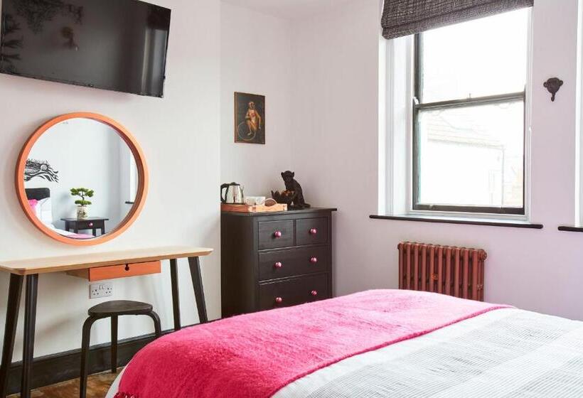 Quarto Estandar Cama King, Jet Black Jewel