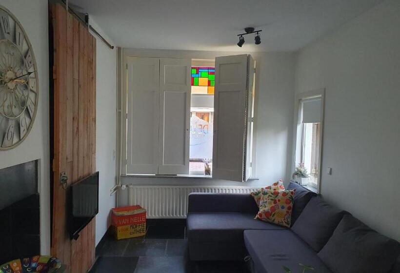 חדר סטנדרט לארבעה, B&b De Loeff