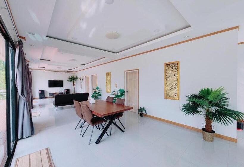 3间卧室的房子, Kerepiman Boutique