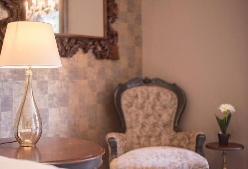 اتاق سوپریور با تخت بزرگ, Potch Manor Boutique Guest House