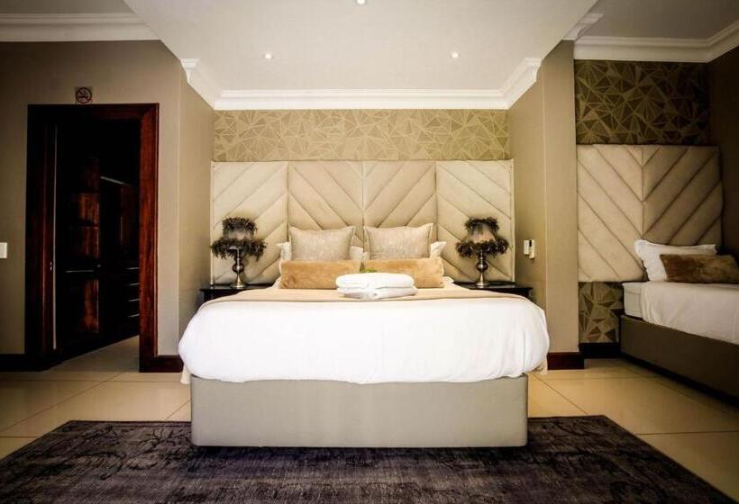 اتاق لوکس سه تخته, Potch Manor Boutique Guest House