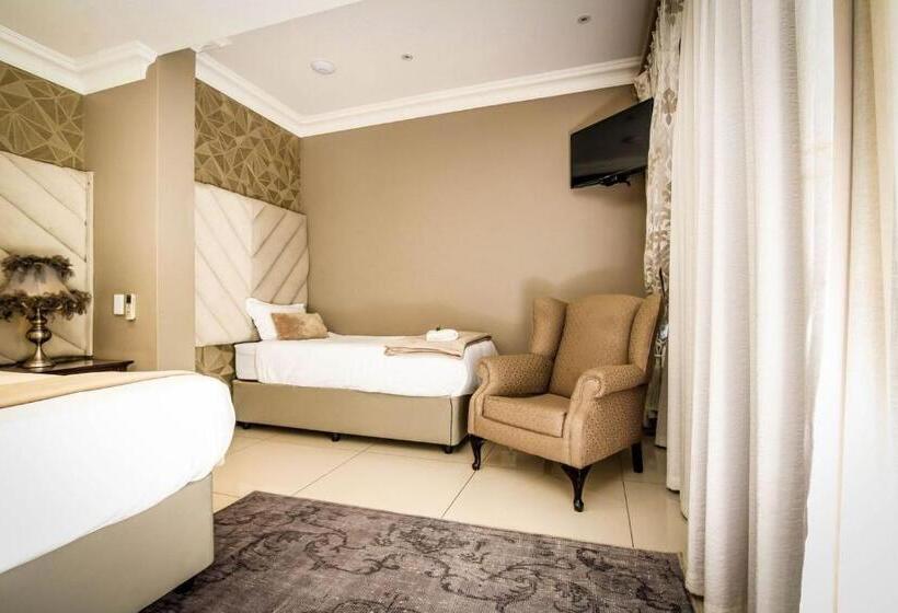 اتاق لوکس سه تخته, Potch Manor Boutique Guest House