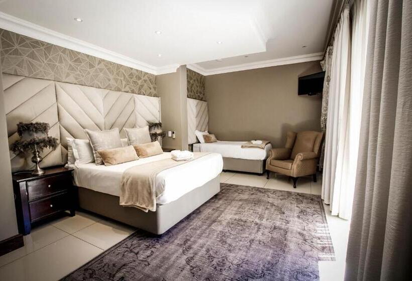 اتاق لوکس سه تخته, Potch Manor Boutique Guest House
