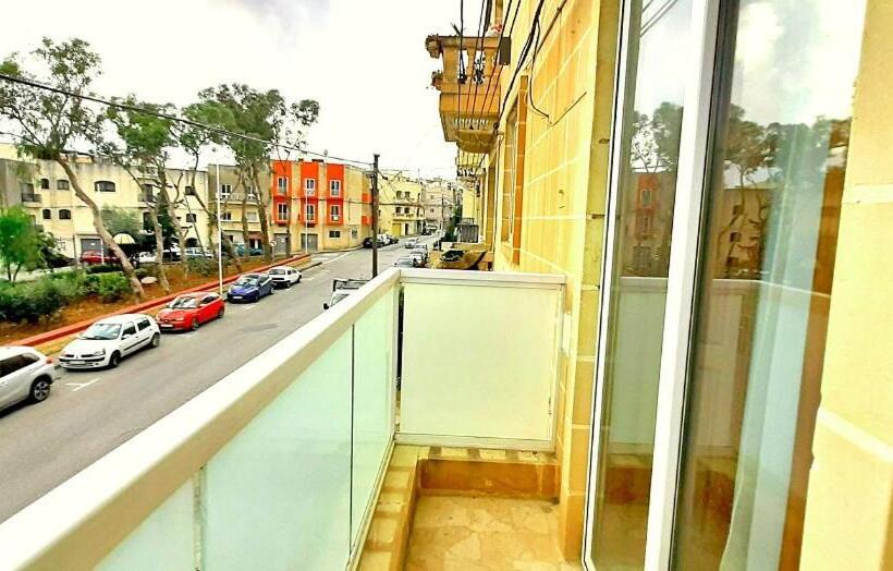 اتاق استاندارد با بالکن, Caro Boutique Guest House