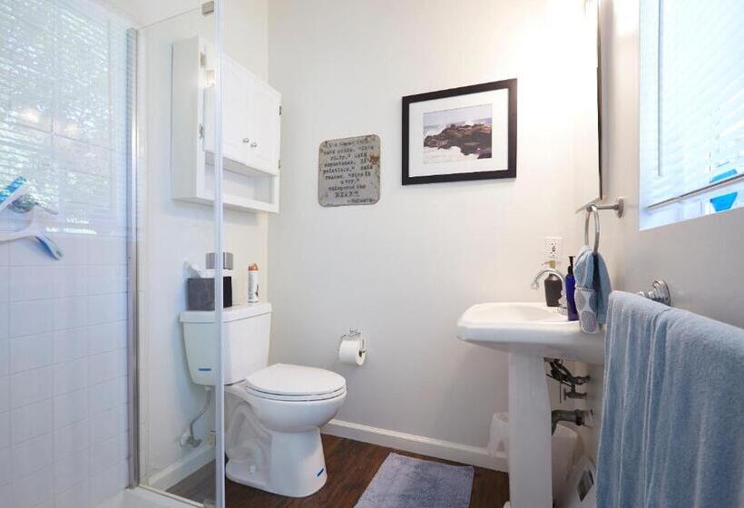 חדר סטנדרט, Willow Glen Private Studio   1 Queen Bed And 1 Queen Inflatable