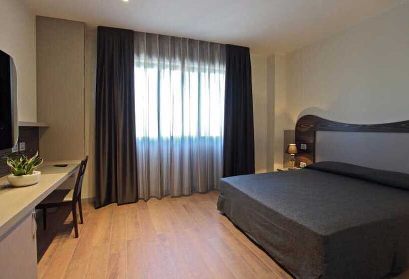Номер Стандарт, Grand Hotel Forlì