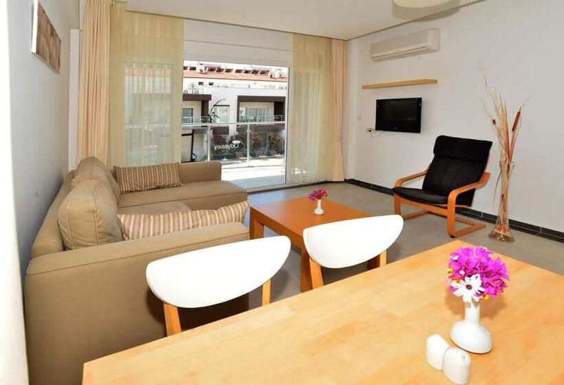 آپارتمان 2 خوابه, Odyssey Residence Apartments